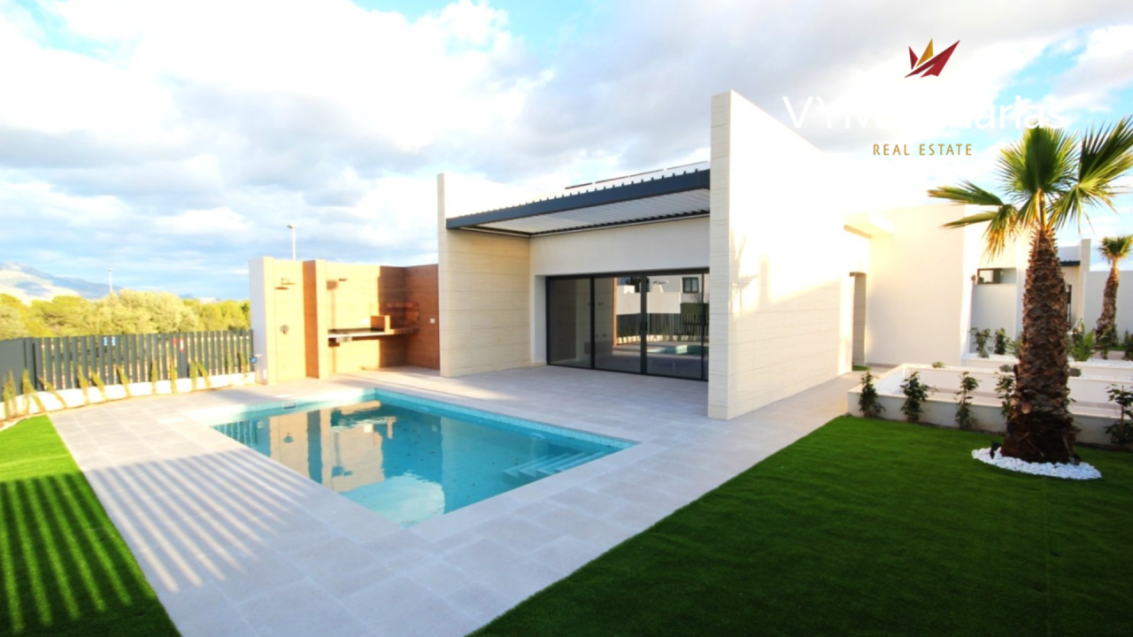 Villa on Costa Blanca, Spain, 120 m² - picture 1