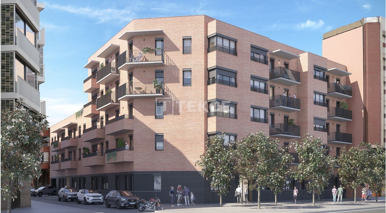 Appartement à L'Hospitalet de Llobregat, Espagne, 84 m² - image 1