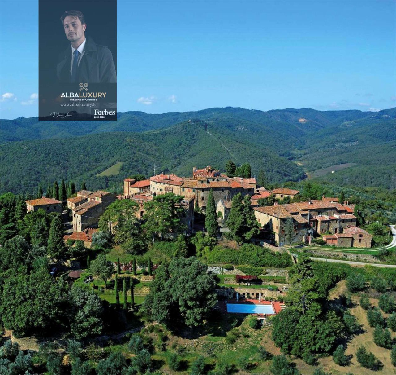 Apartment in Arezzo, Italy, 1 000 m² - picture 1