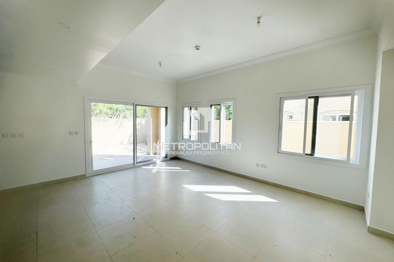 Villa en Dubái, EAU, 273 m² - imagen 3