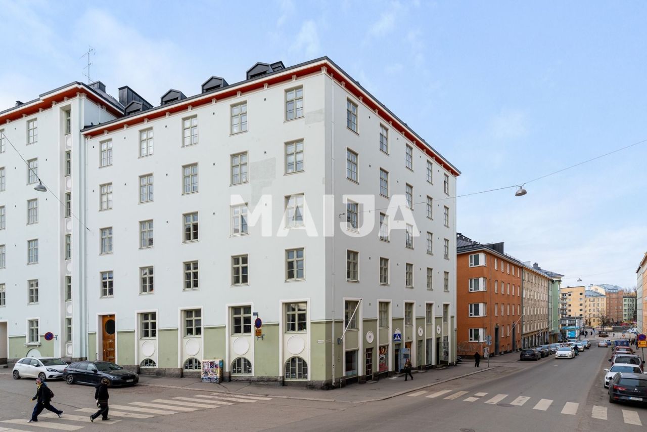 Apartment in Helsinki, Finland, 43 m² - picture 1