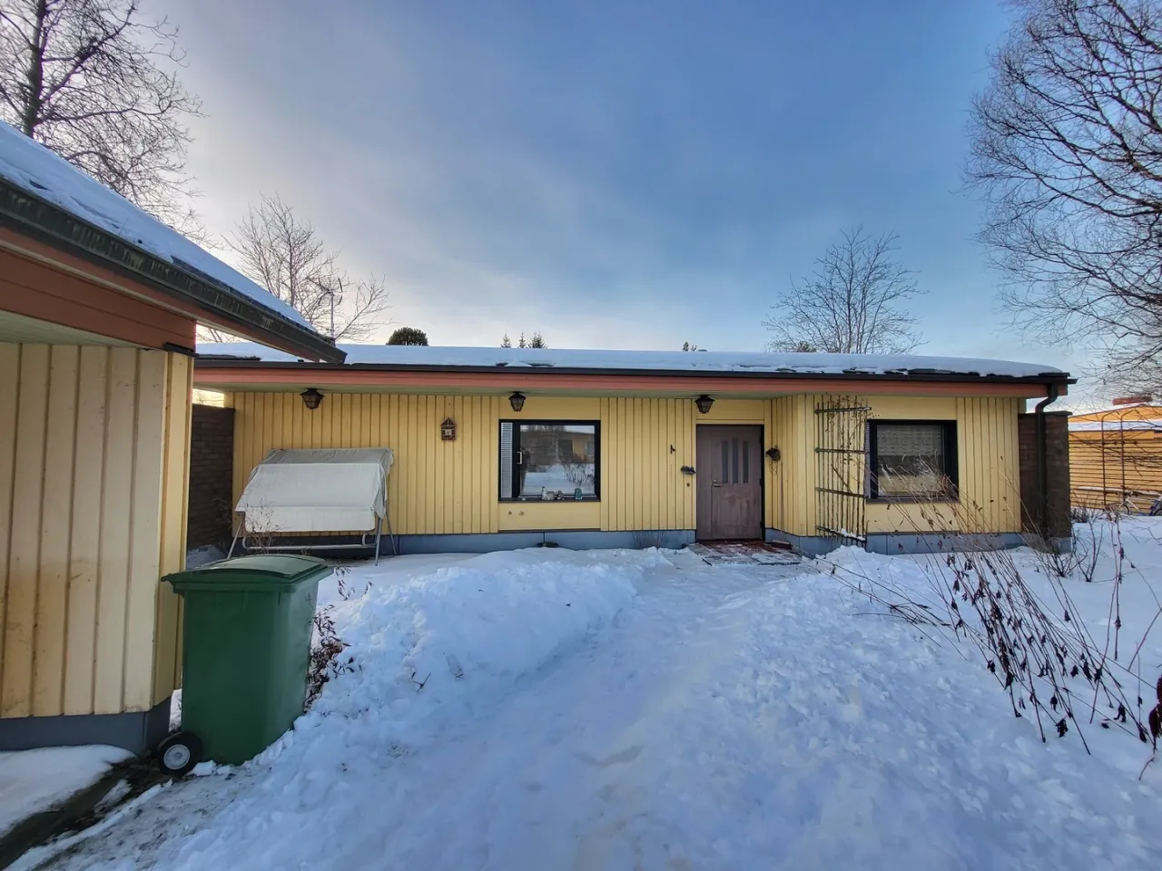 Maison à Oulu, Finlande, 136 m² - image 1