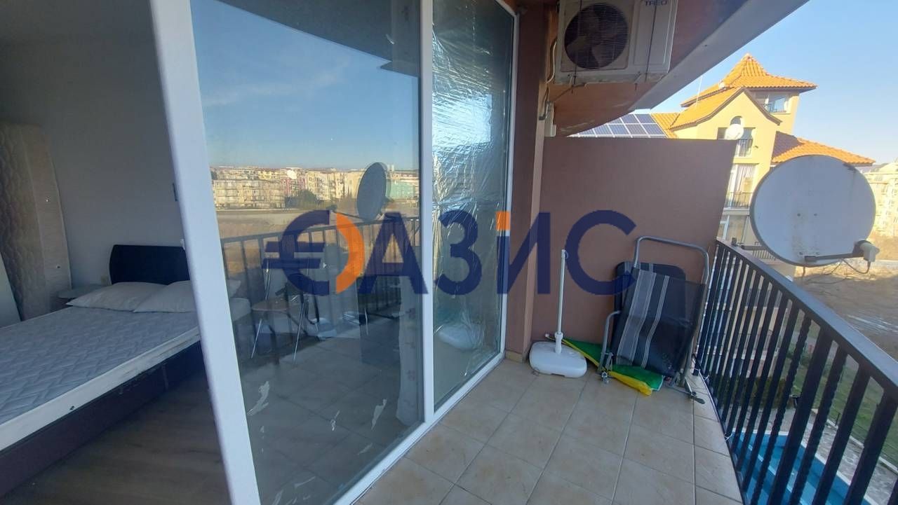 Appartement à Slantchev Briag, Bulgarie, 53 m² - image 11