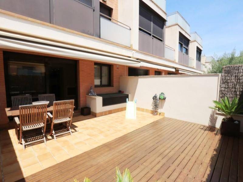 Cabaña en Cabrils, España, 256 m² - imagen 15