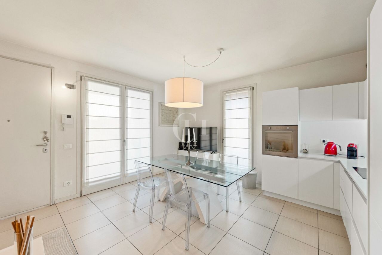 Appartement par le Lac de Garde, Italie, 138 m² - image 1