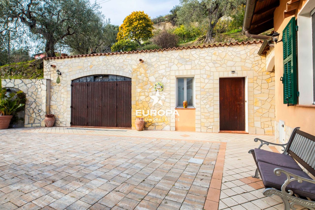 Villa in Ventimiglia, Italien, 80 m² - Foto 12