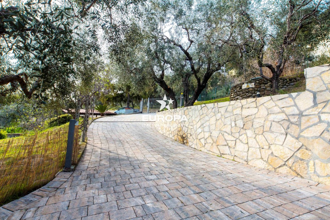 Villa in Ventimiglia, Italien, 80 m² - Foto 13