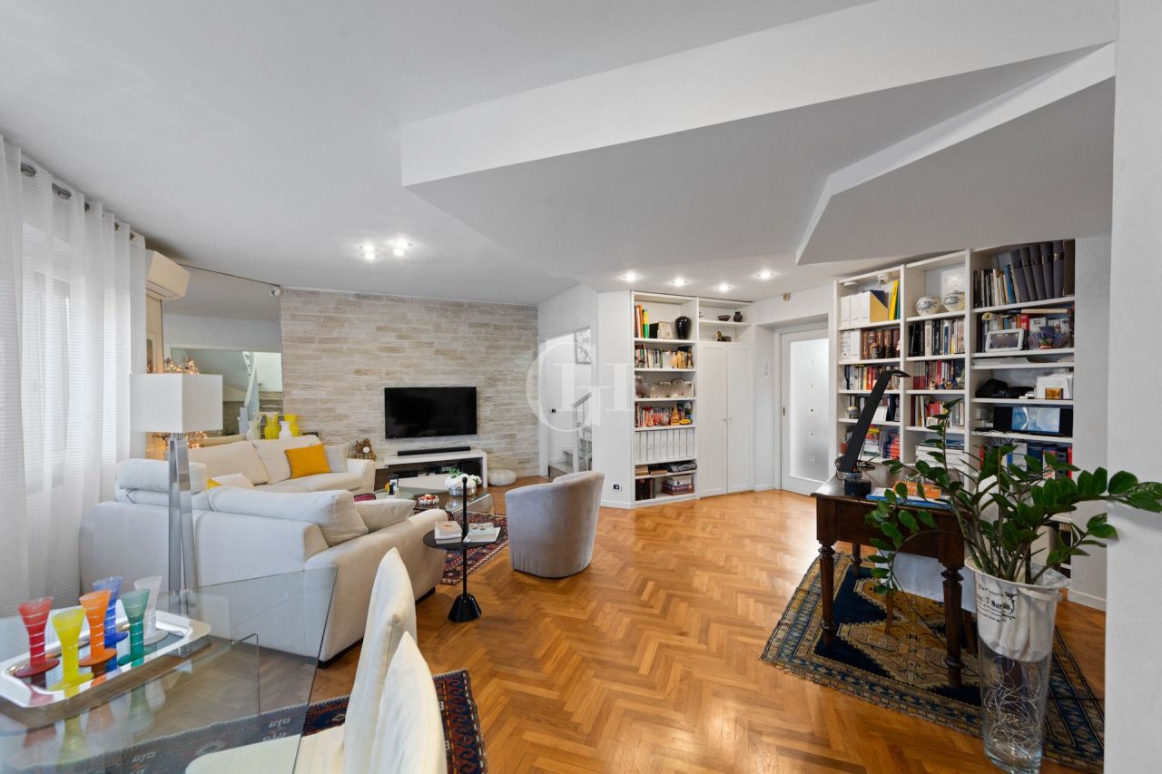 Villa sul Lago di Garda, Italia, 215 m² - foto 3