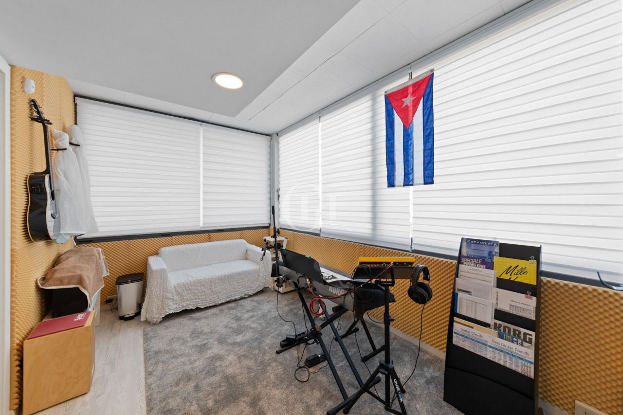 Villa sul Lago di Garda, Italia, 215 m² - foto 10