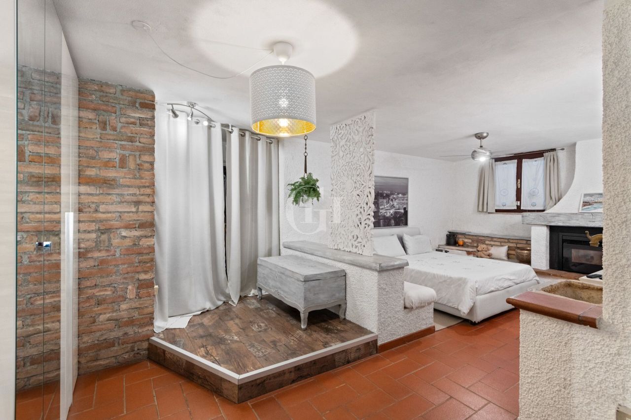 Villa sul Lago di Garda, Italia, 215 m² - foto 15