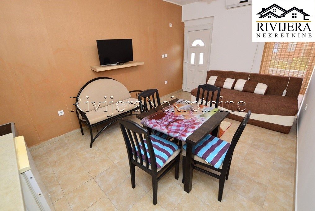 Wohnung in Herceg-Novi, Montenegro, 34 m² - Foto 1
