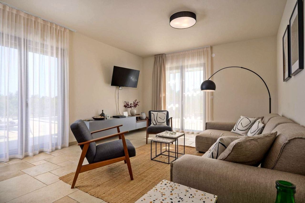 Villa à Poreč, Croatie, 155 m² - image 15