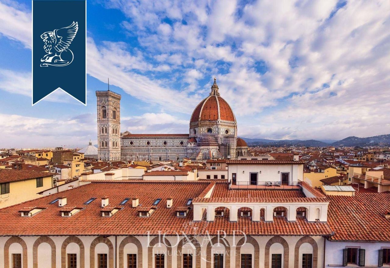 Apartment in Florence, Italy, 174 m² - picture 4