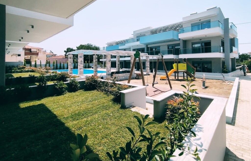 Flat in Sithonia, Greece, 52 m² - picture 1