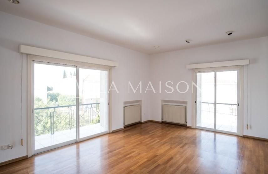 Haus in Nikosia, Zypern, 541 m² - Foto 1