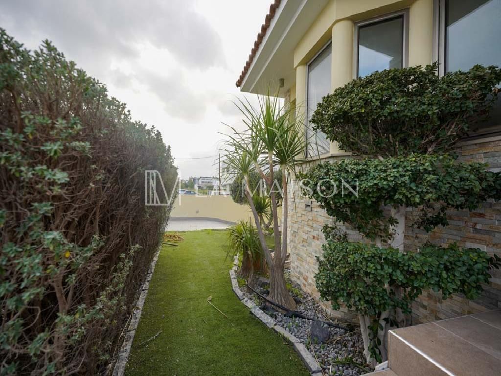 House in Nicosia, Cyprus, 322 m² - picture 1