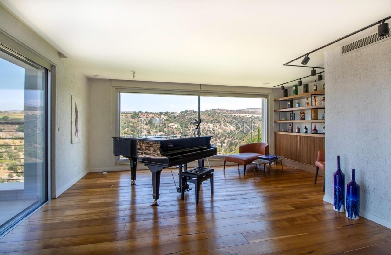 Casa en Pafos, Chipre, 450 m² - imagen 1