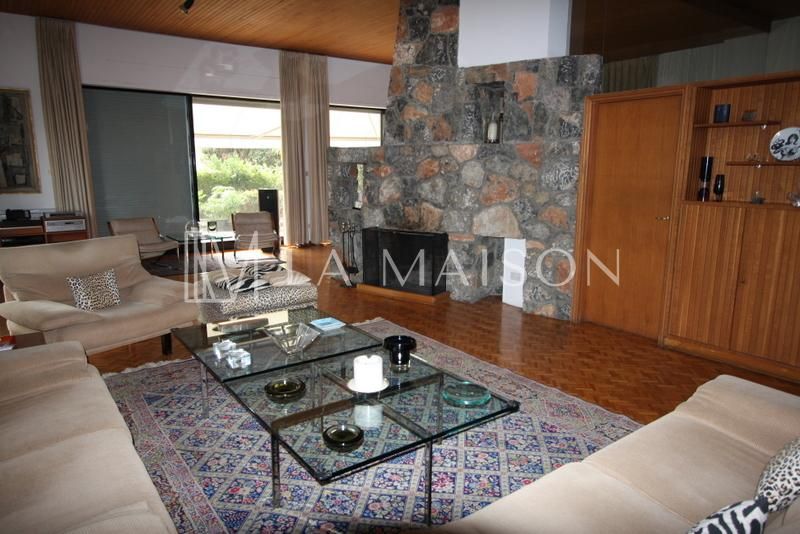 Casa en Nicosia, Chipre, 825 m² - imagen 1