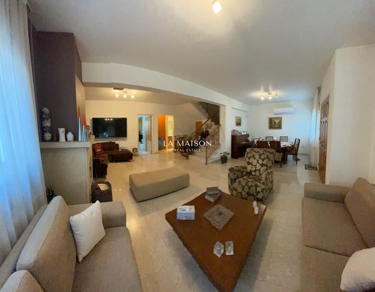 Maison à Nicosie, Chypre, 240 m² - image 1