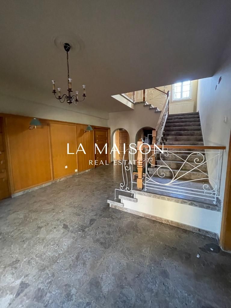 Haus in Nikosia, Zypern, 360 m² - Foto 1