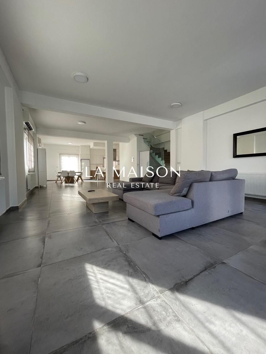 Haus in Nikosia, Zypern, 290 m² - Foto 1