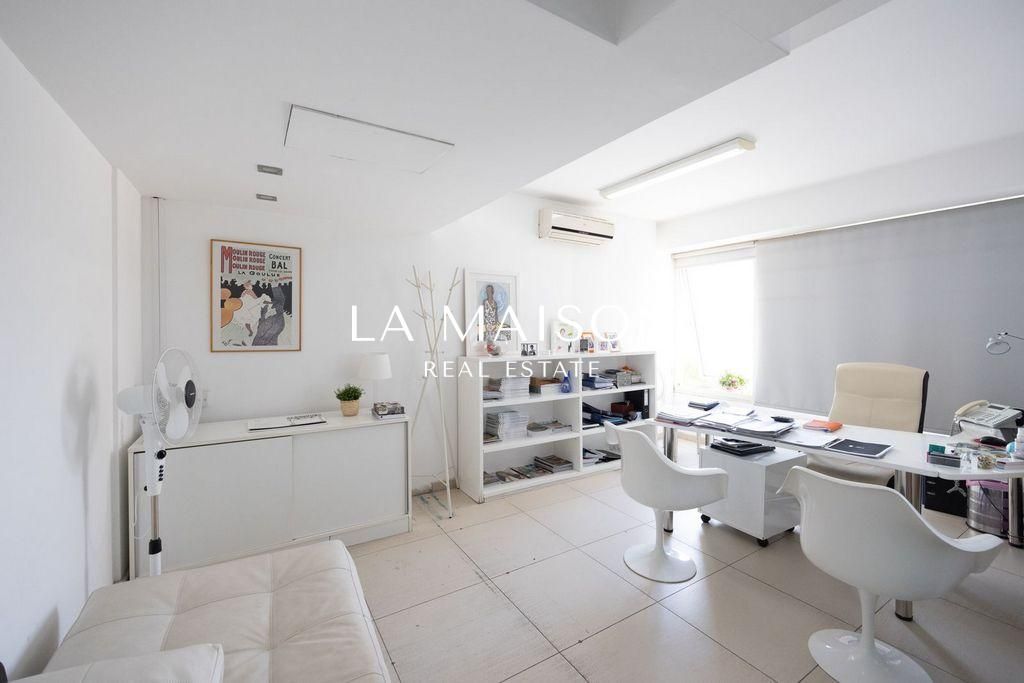 Büro in Nikosia, Zypern, 76 m² - Foto 1