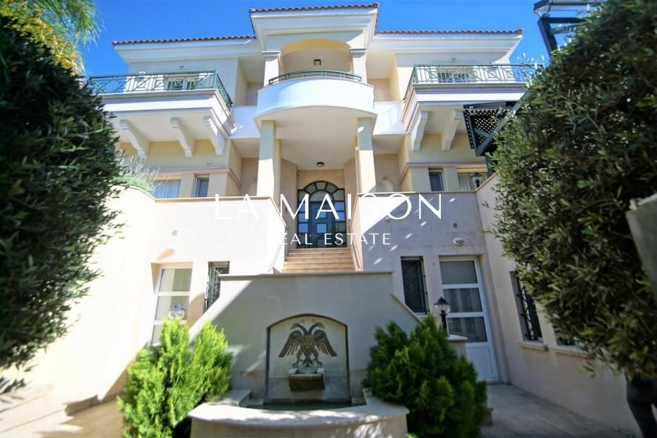 House in Paphos, Cyprus, 500 m² - picture 1