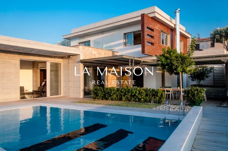 House in Paphos, Cyprus, 530 m² - picture 1