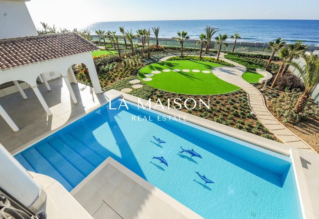 Haus in Larnaka, Zypern, 721 m² - Foto 1