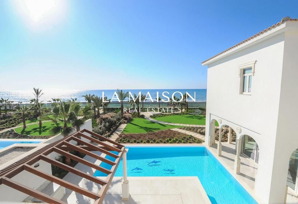House in Larnaca, Cyprus, 795 m² - picture 1