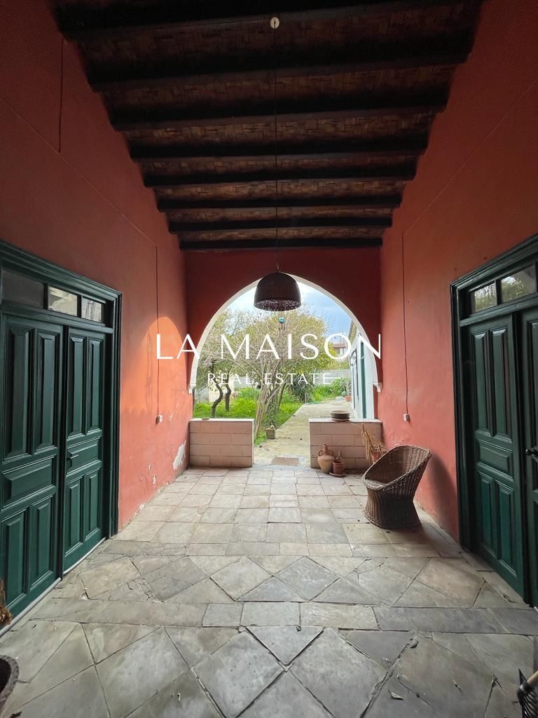 House in Nicosia, Cyprus, 180 m² - picture 1