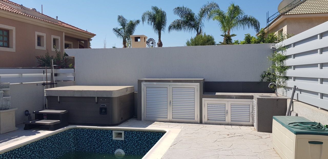 Maison à Limassol, Chypre, 138 m² - image 1