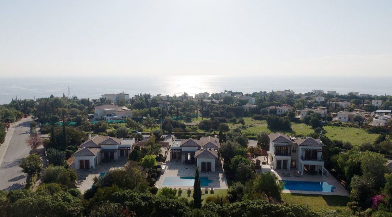 Maison à Paphos, Chypre, 198 m² - image 1