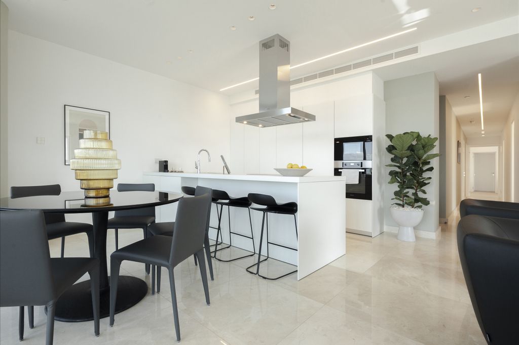 Apartamento en Nicosia, Chipre, 162 m² - imagen 1