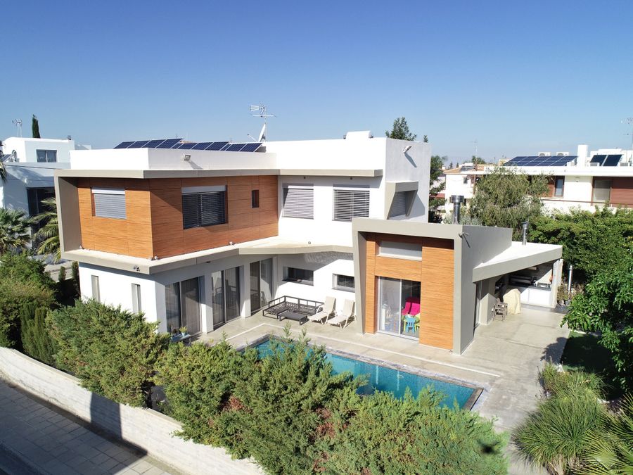 House in Nicosia, Cyprus, 300 m² - picture 1