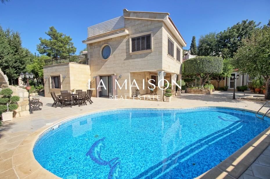 Casa en Pafos, Chipre, 321 m² - imagen 1