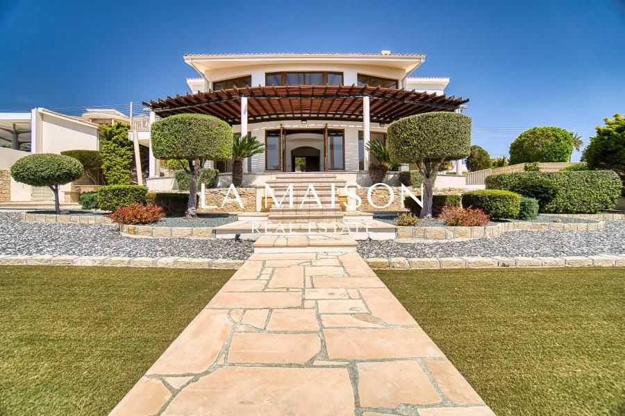 Casa en Pafos, Chipre, 260 m² - imagen 1