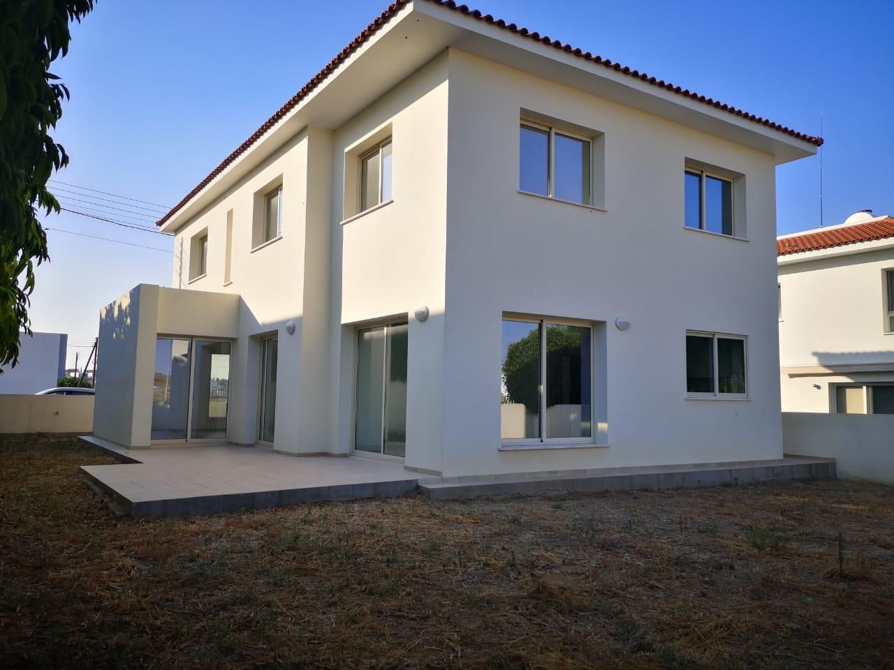 Casa en Nicosia, Chipre, 225 m² - imagen 1
