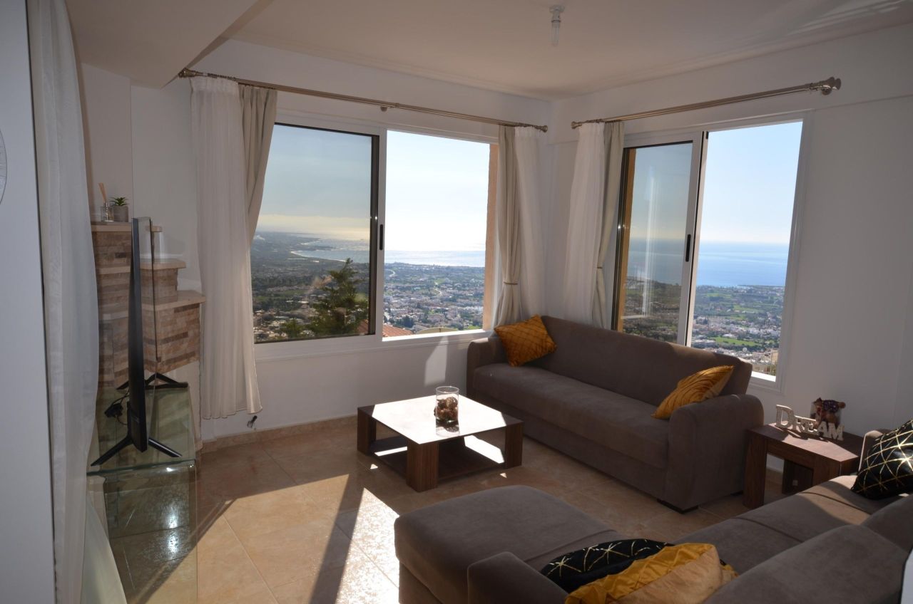 House in Paphos, Cyprus, 237 m² - picture 1