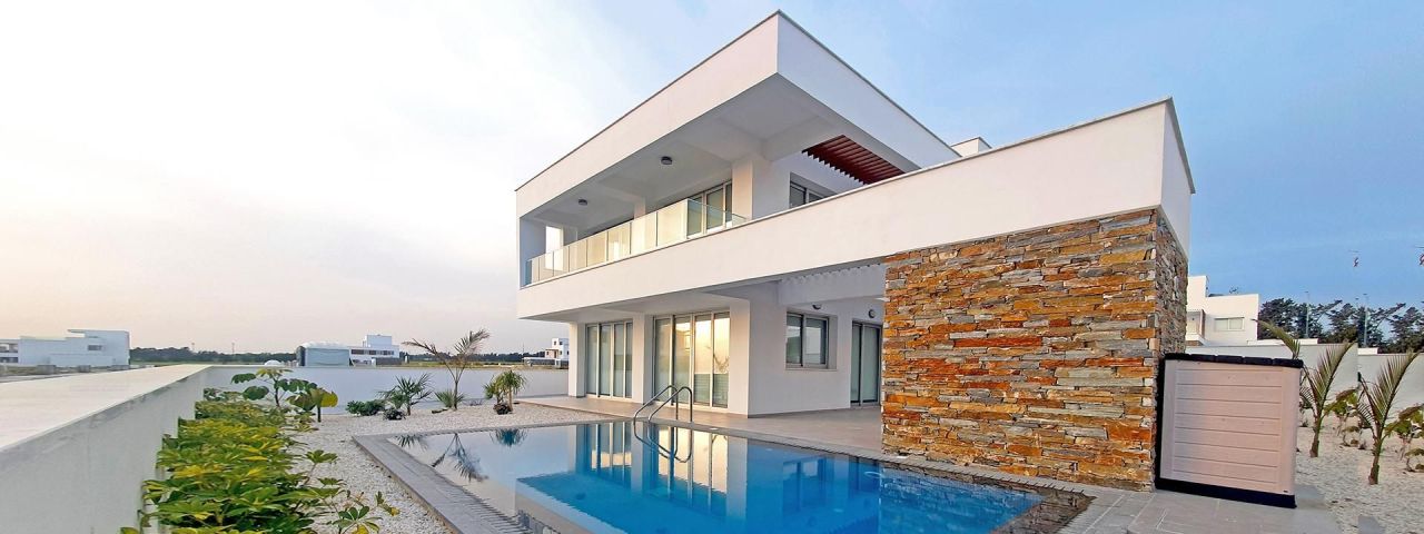 Haus in Paphos, Zypern, 240 m² - Foto 1