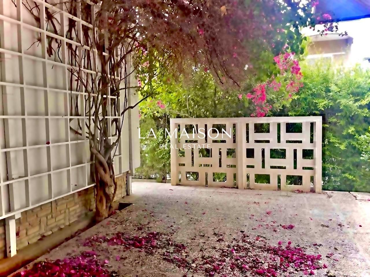 Maison à Nicosie, Chypre, 279 m² - image 1