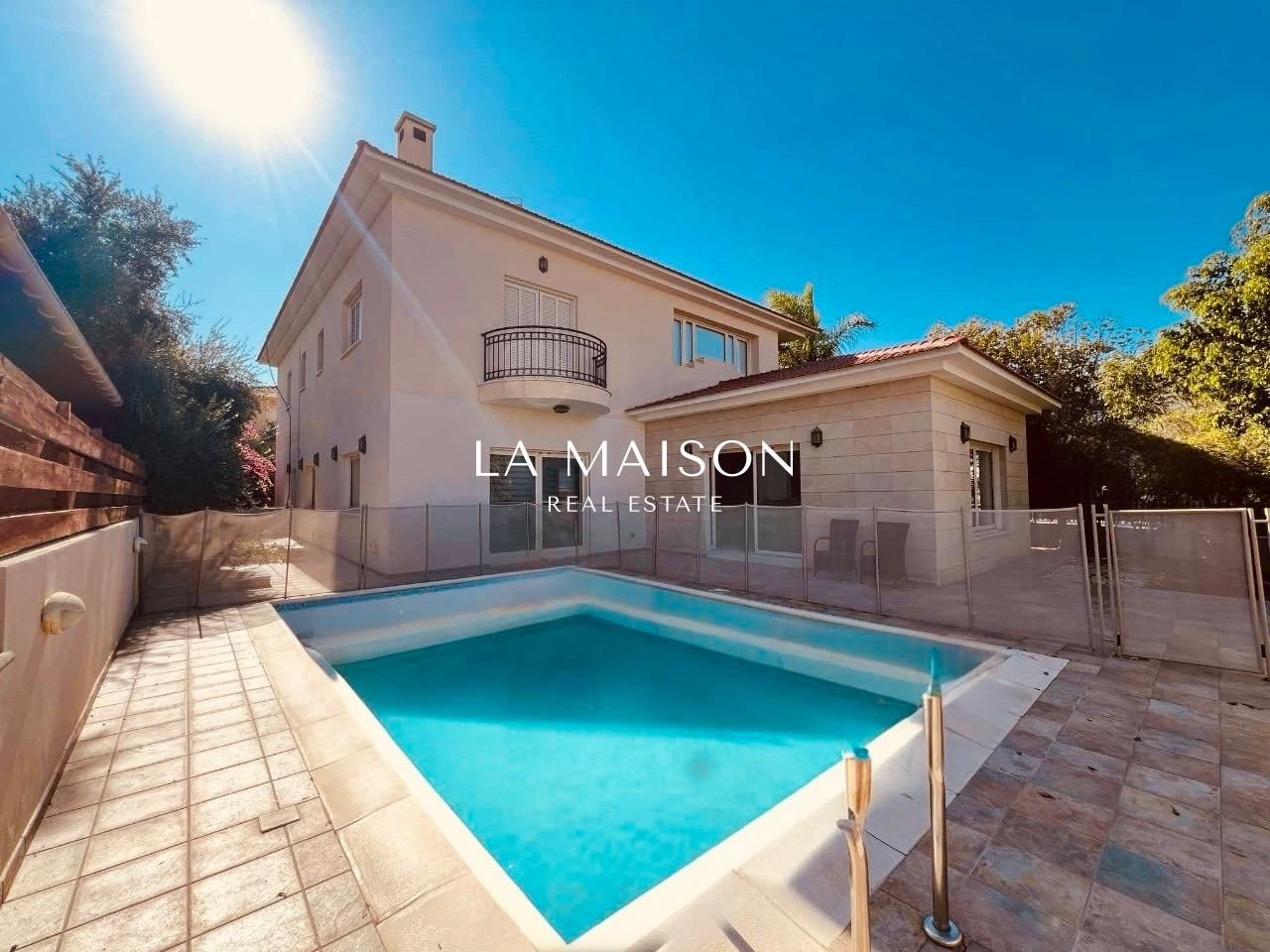 Casa en Nicosia, Chipre, 362 m² - imagen 1