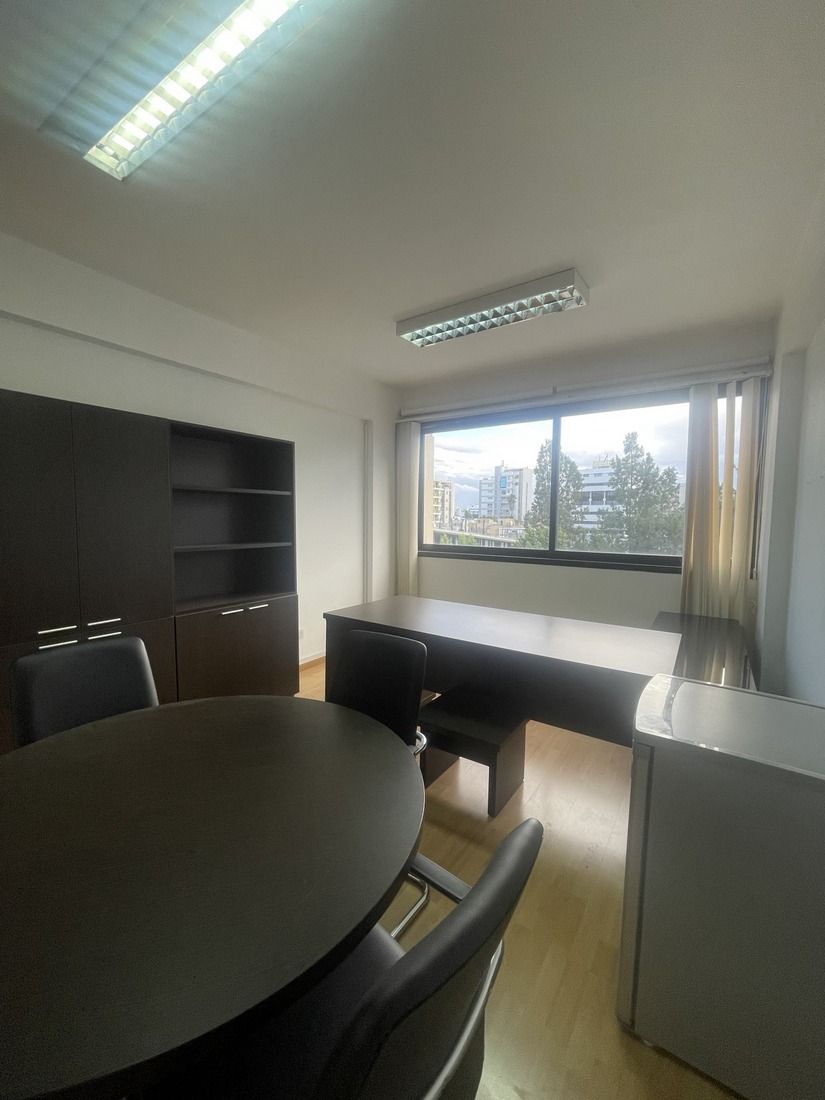 Office in Nicosia, Cyprus, 60 m² - picture 1