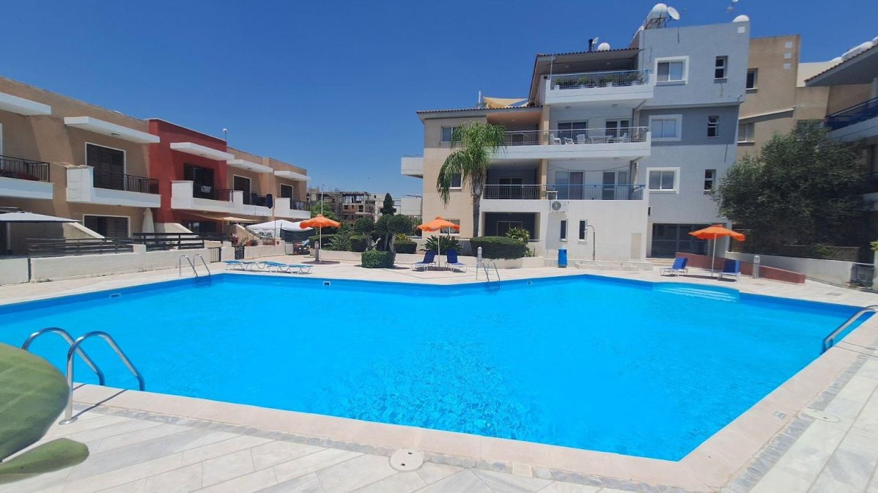 Apartamento en Pafos, Chipre, 94 m² - imagen 2