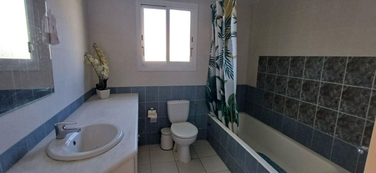 Villa en Chloraka, Chipre, 120 m² - imagen 17