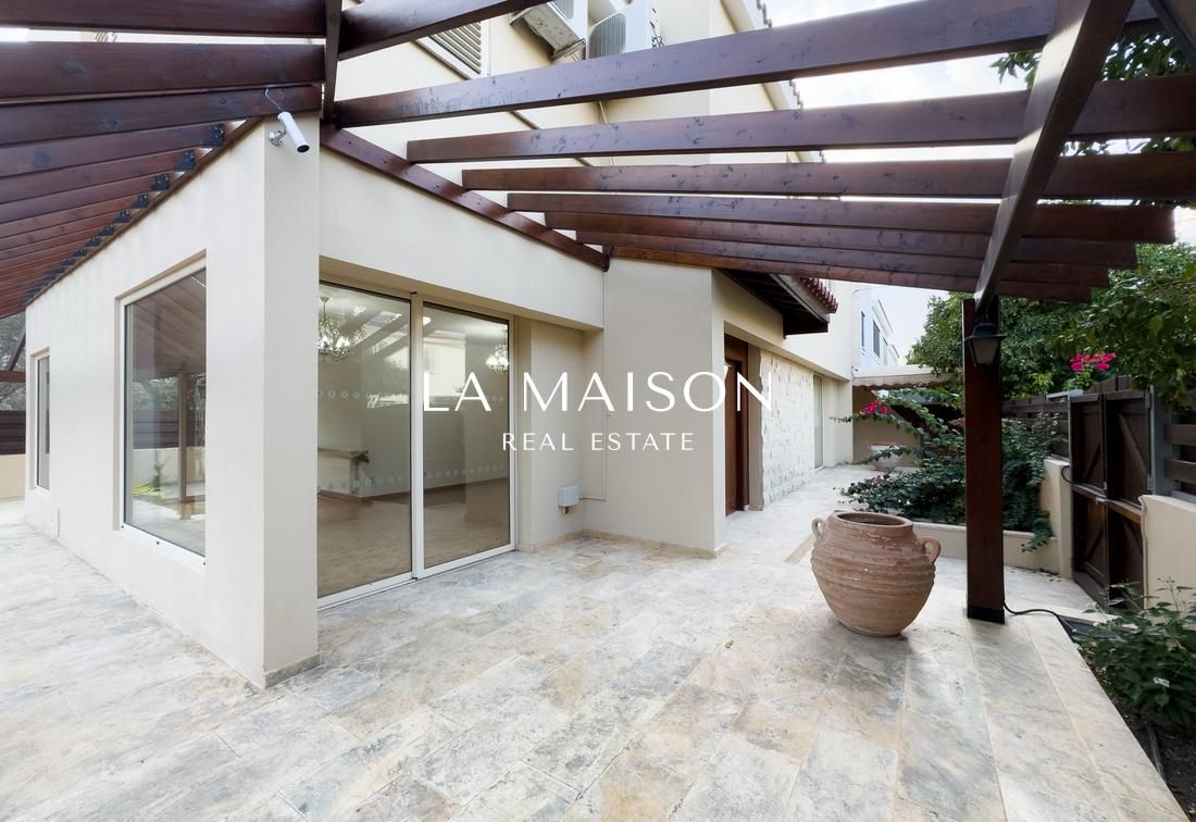 House in Nicosia, Cyprus, 250 m² - picture 5