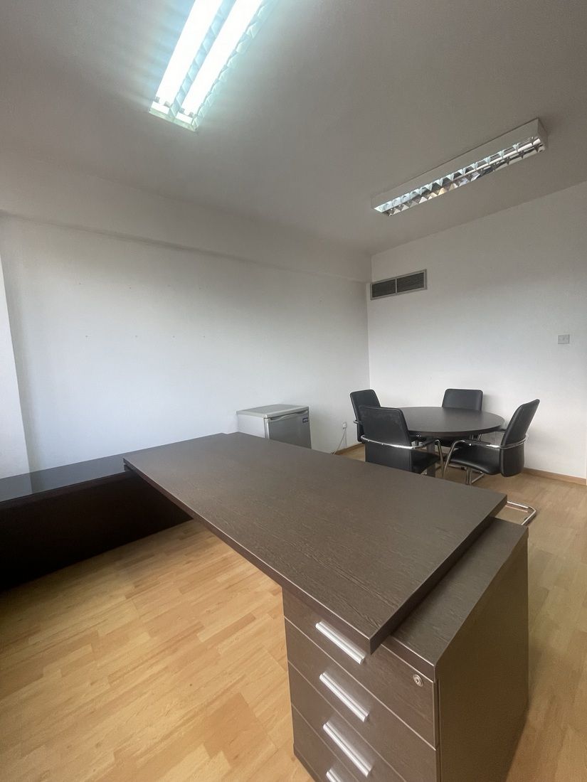 Ufficio a Nicosia, Cipro, 60 m² - foto 5