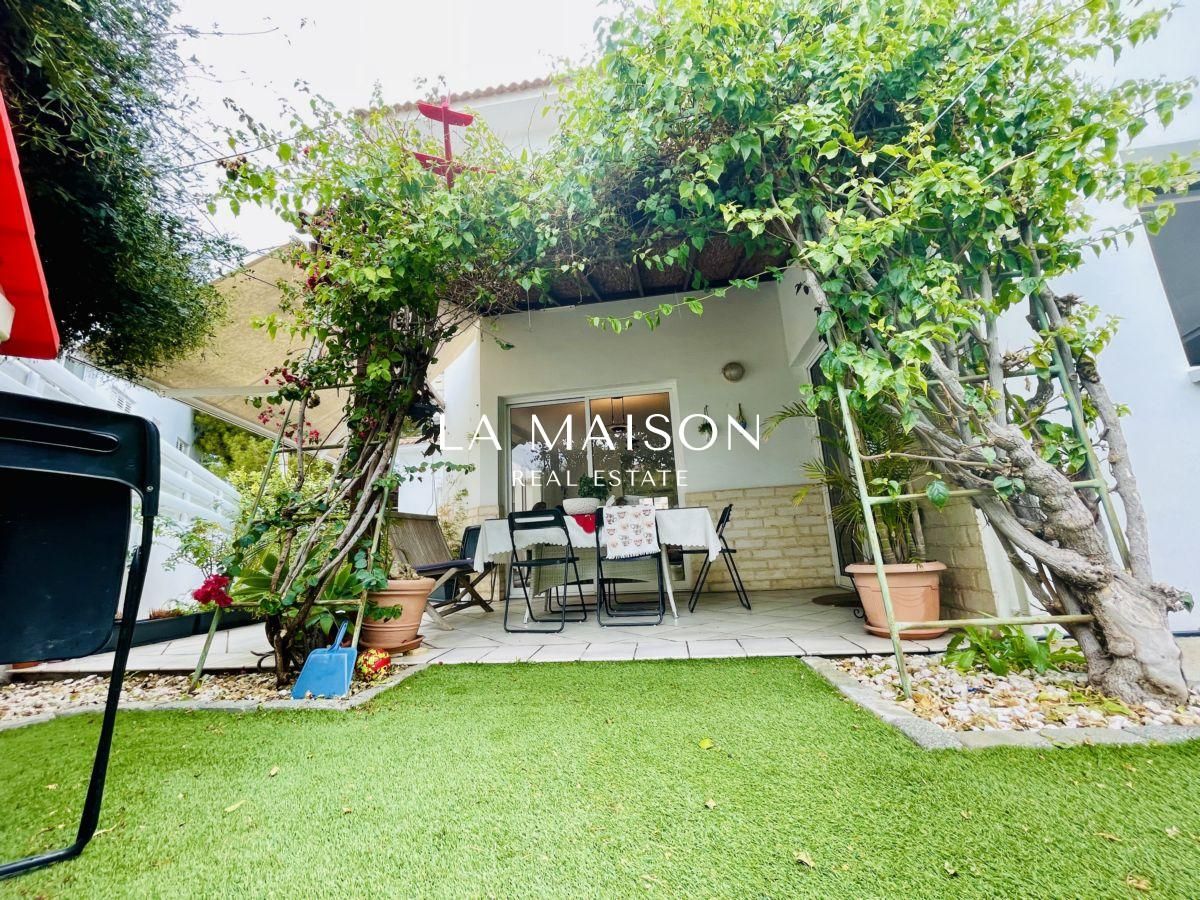 House in Nicosia, Cyprus, 210 m² - picture 5