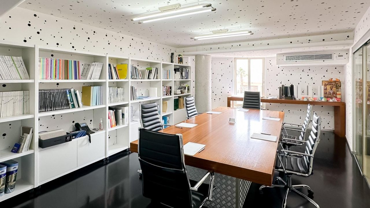 Office in Famagusta, Cyprus, 315 m² - picture 6