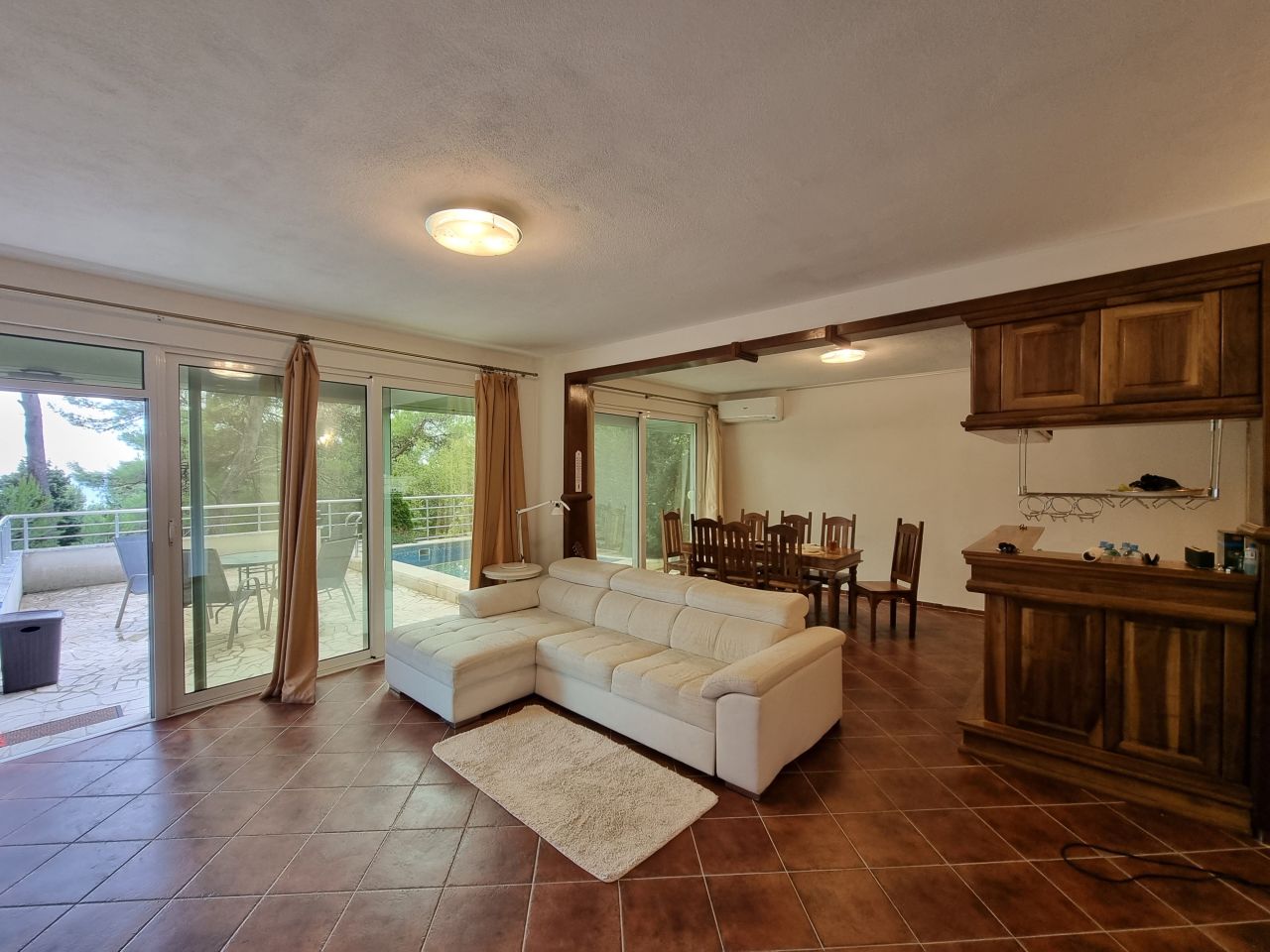 Villa in Bar, Montenegro, 140 m² - picture 15